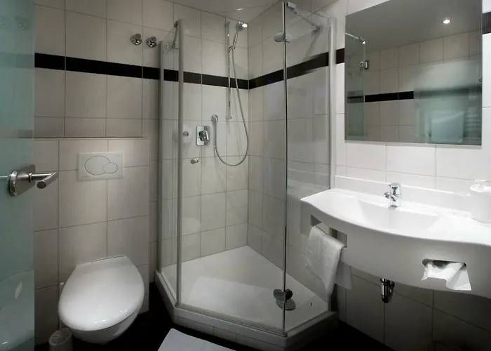 Boardinghouse Wadenspanner 3*